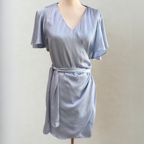Dress Forum Dresses & Skirts - Dress Forum Cool Pale Blue Wrap-Style Dress